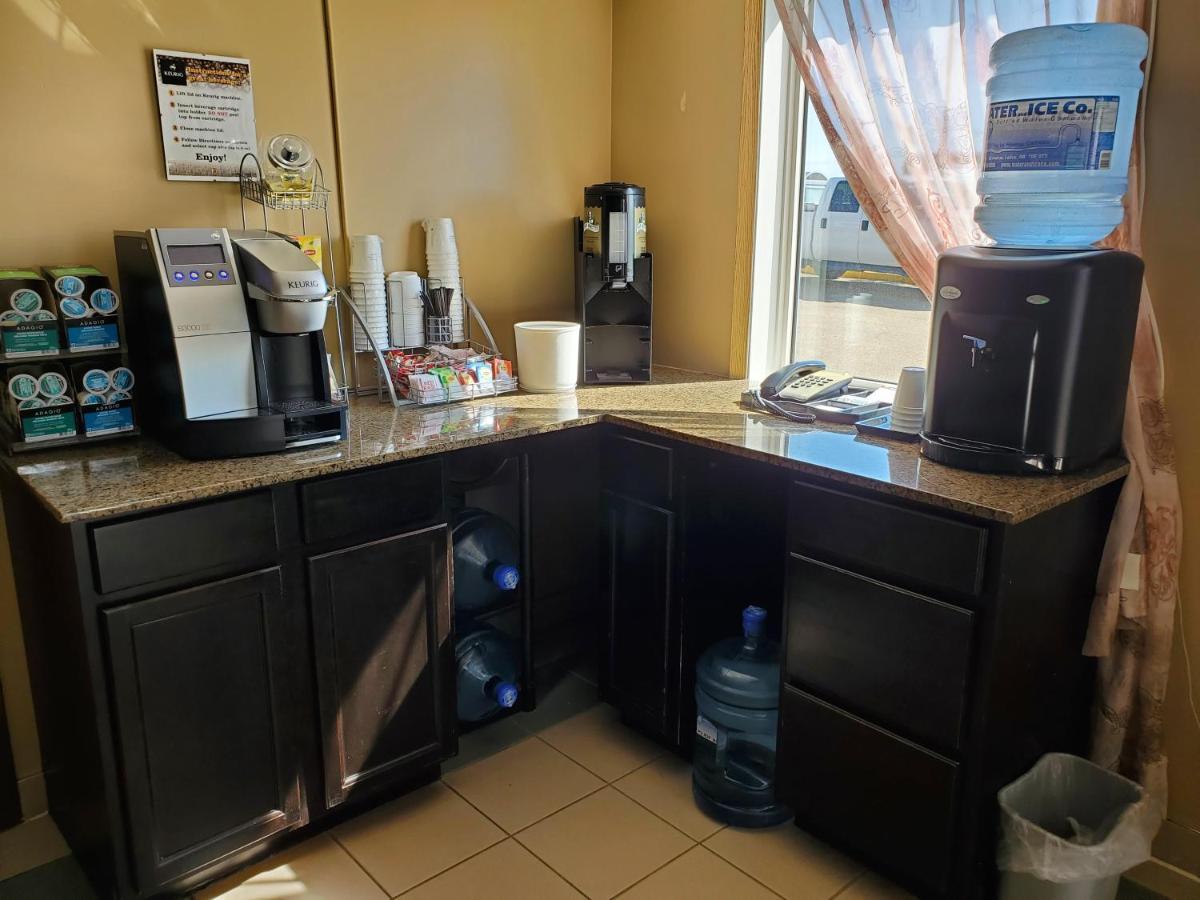 Super 8 By Wyndham Edmonton International Airport 2* Leduc