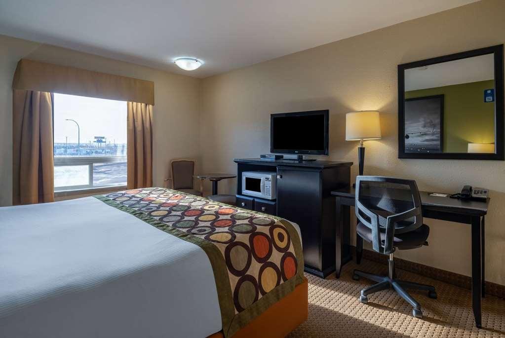 Hotel Super 8 By Wyndham Edmonton International Airport